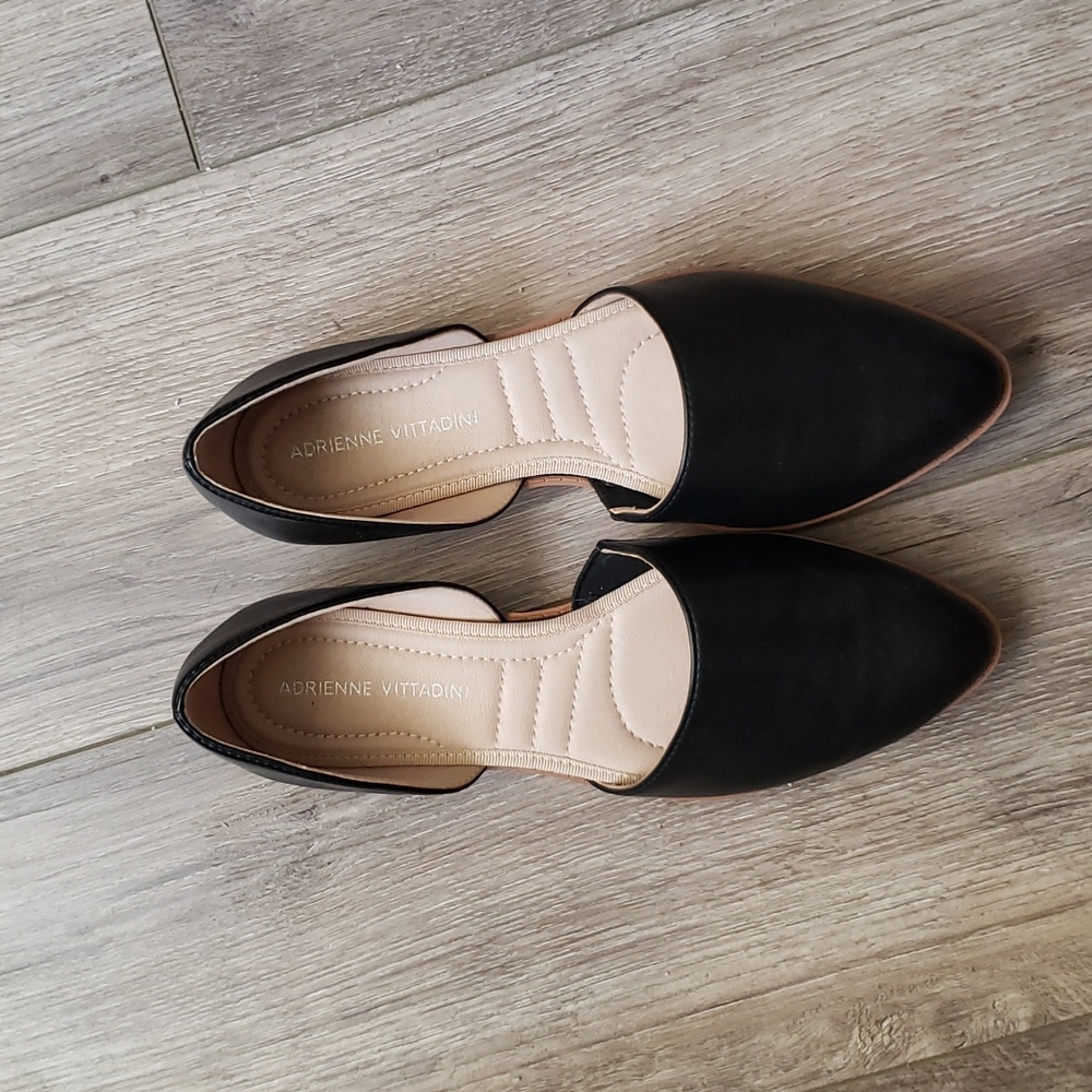 Adrienne Vittadini Latka Black Flats 6.5